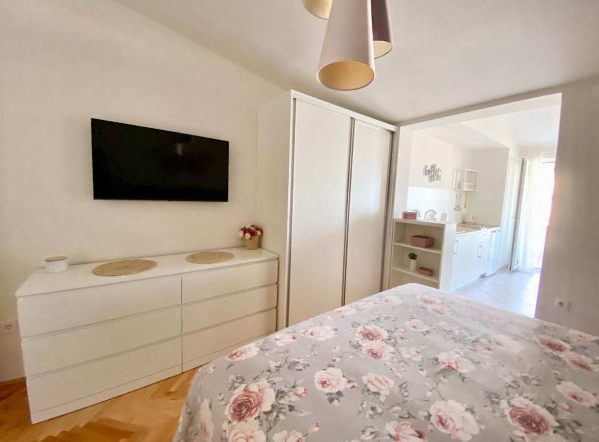 Apartmani Marko Tučepi Exteriér fotografie